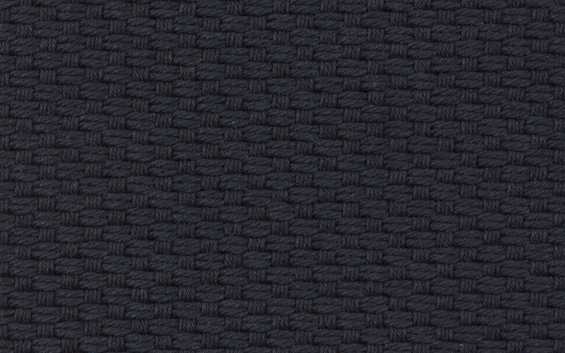 MARTHA'S VINEYARD :: Deep Navy