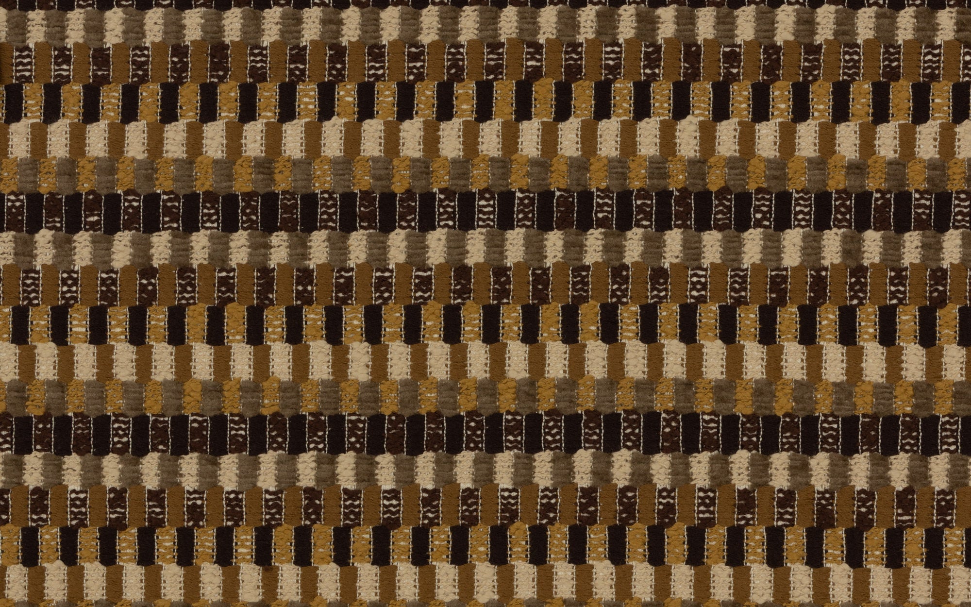 GIORGIO :: Nocciola