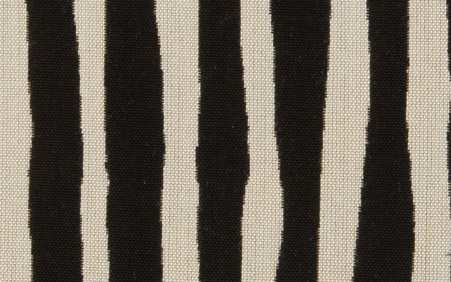 GLANT OUTDOOR ABSTRACT STRIPE :: Black